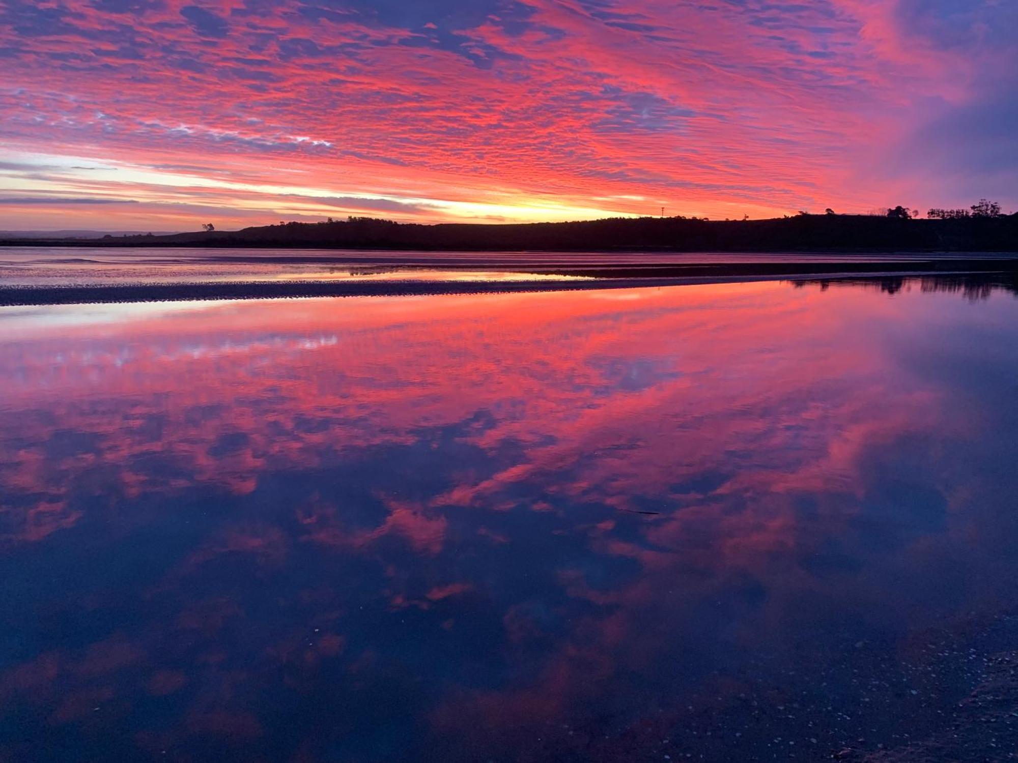 Pukehina Estuary Sunset Views Townhouse & Studio Eksteriør billede